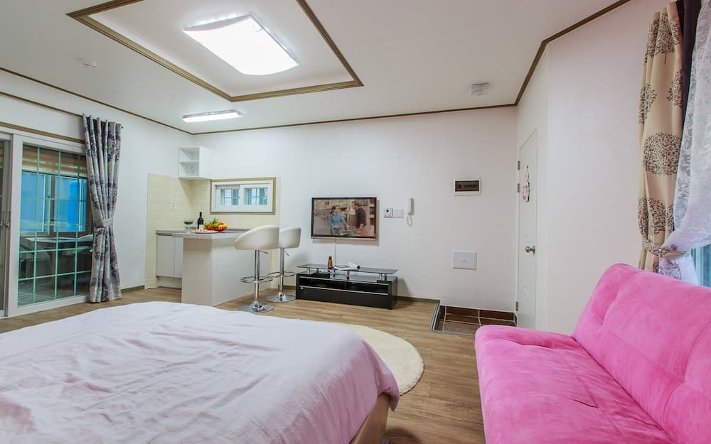 Sky Wind and Star SPA Pension