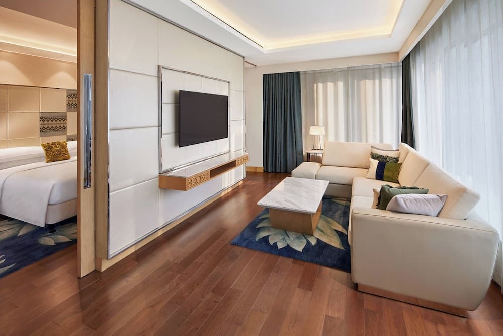 Renaissance Dhaka Gulshan Hotel