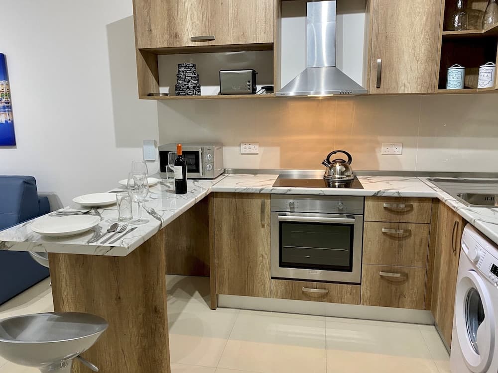 Centric and Modern Penthouse Close to Amenities