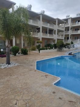 Town Center Holiday Villa