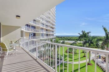 South Seas 3, 402 Marco Island Vacation Rental 2 Bedroom Condo by Redawning