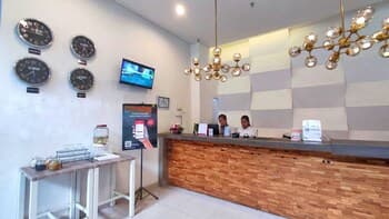 Votel Hotel Charis Tuban