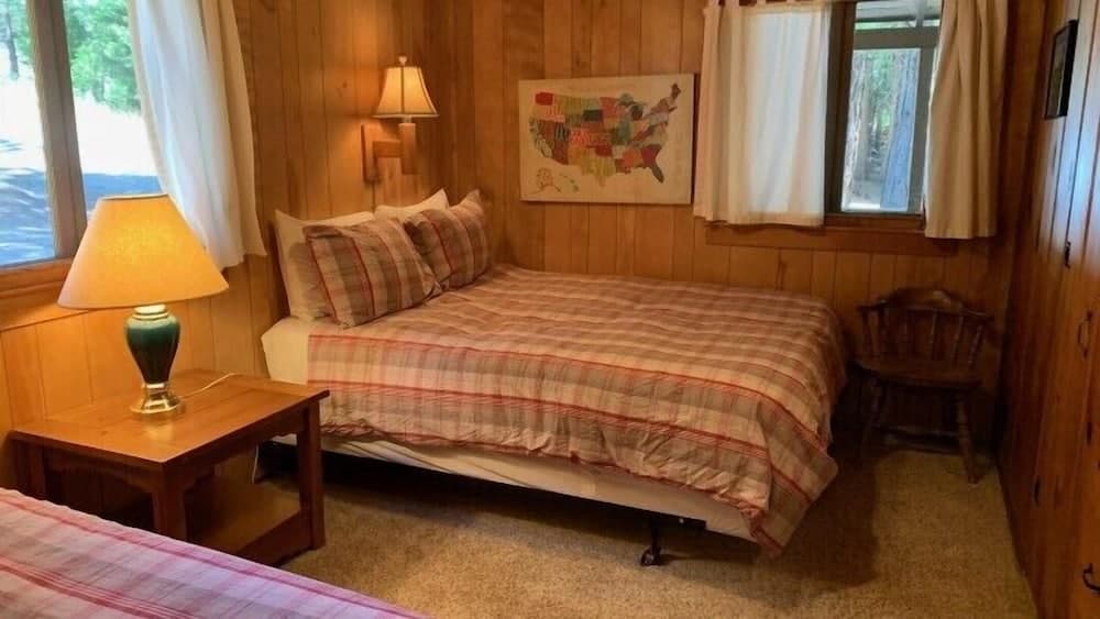 Yosemite Scenic Wonders Along the River