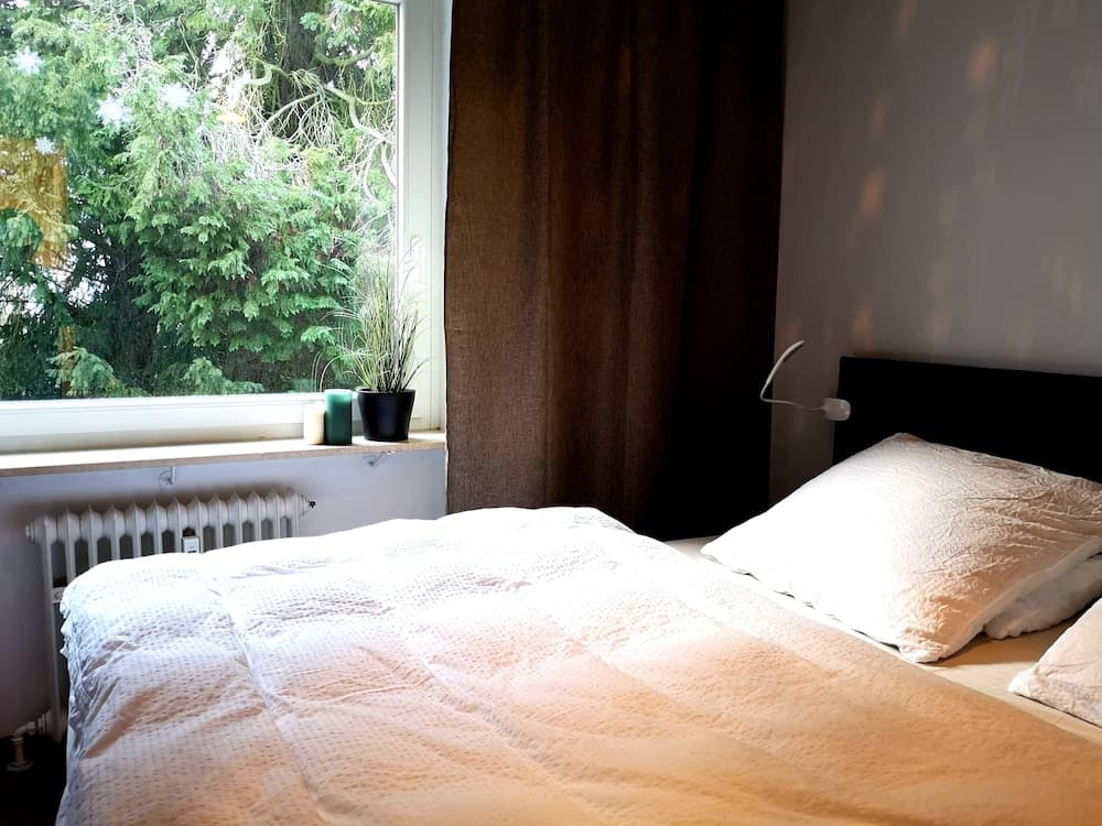 Family Suites & Parking