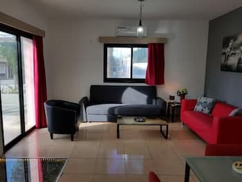 Valentina Apartments