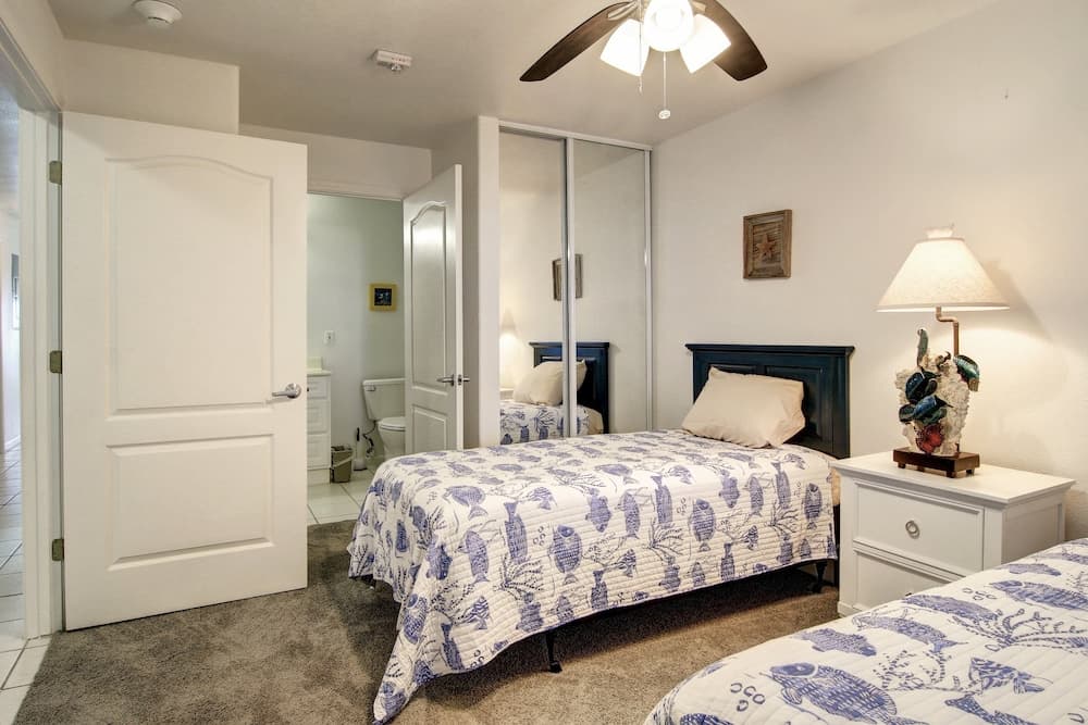 Grand Caribbean 1009 3 Bedroom Condo