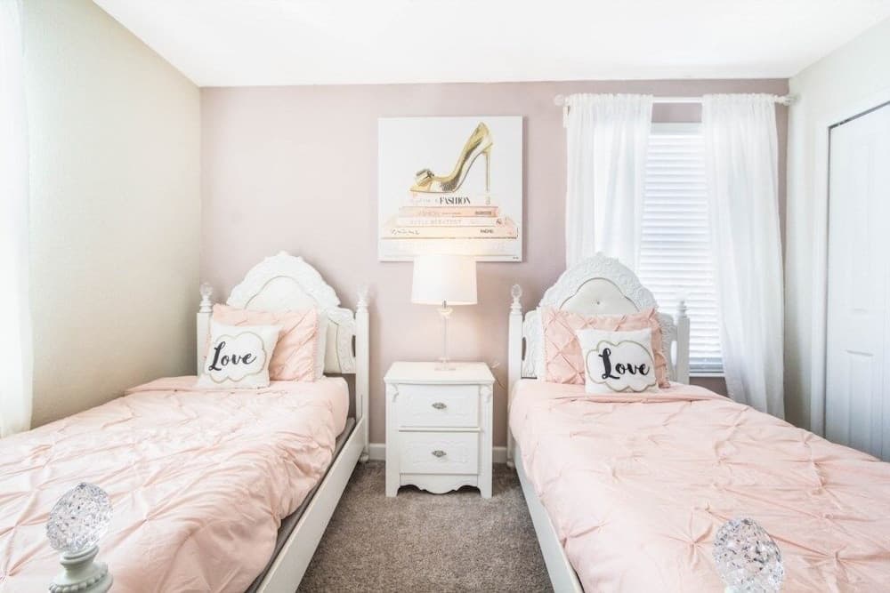 1669MVD Amazing Champions Gate 8 Bedroom 5 Bed Villa by RedAwning