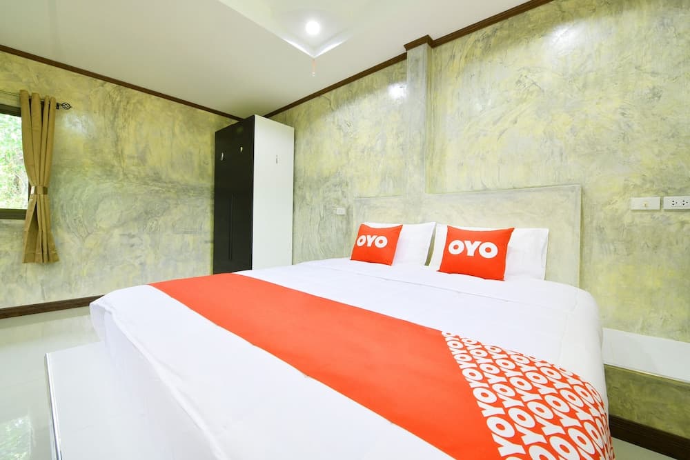 OYO Ruenkanthima Resort