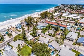 Violetta 3 Bedroom Home by Redawning