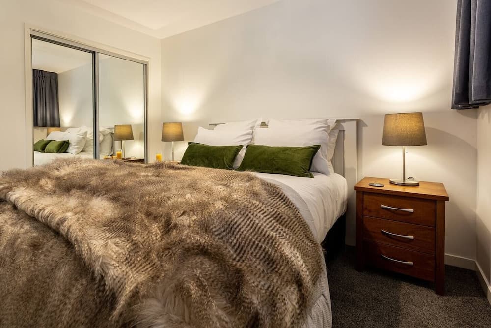 Central City Apartment with Parking & Great Views