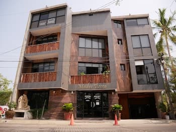 Madre Tierra Puerto Escondido