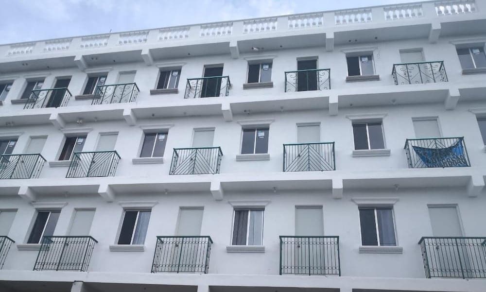 Jerusalem of Cancun Pansion Apts.