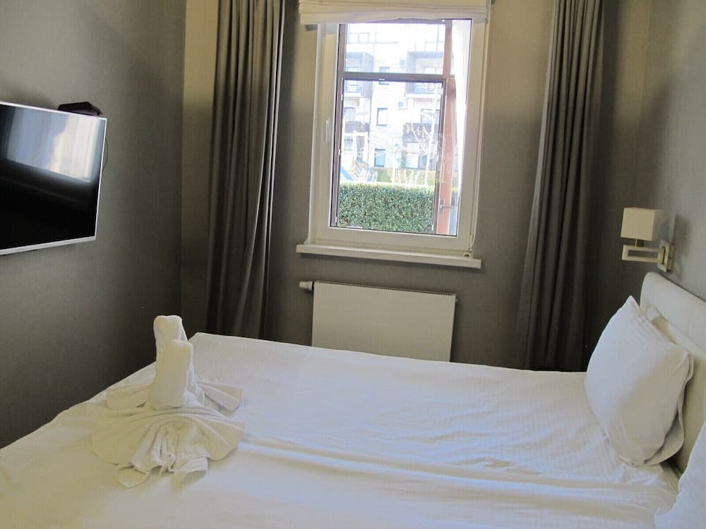 Apartment on Triumfalnaya St. 12-5