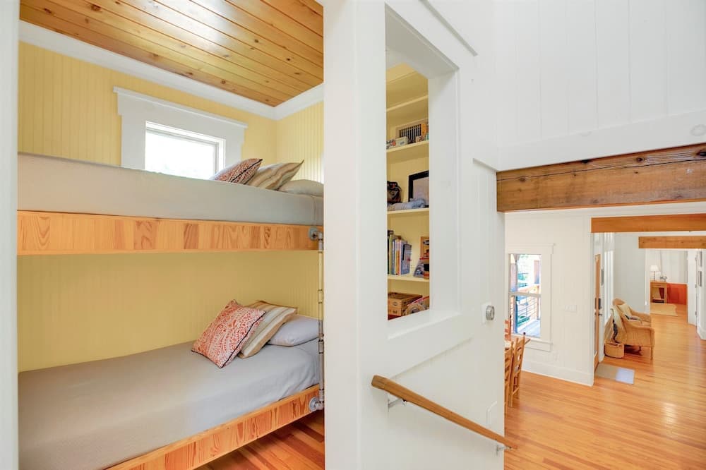 New Braunfels' #1 Getaway