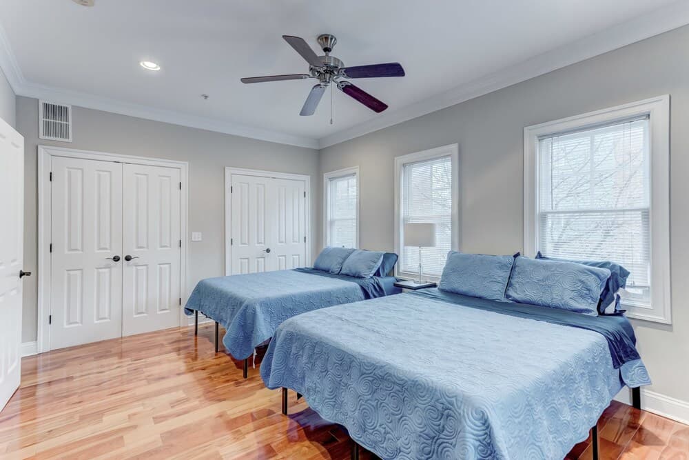 Upscale Home Near Harbor W/2cargarage&rooftopdeck