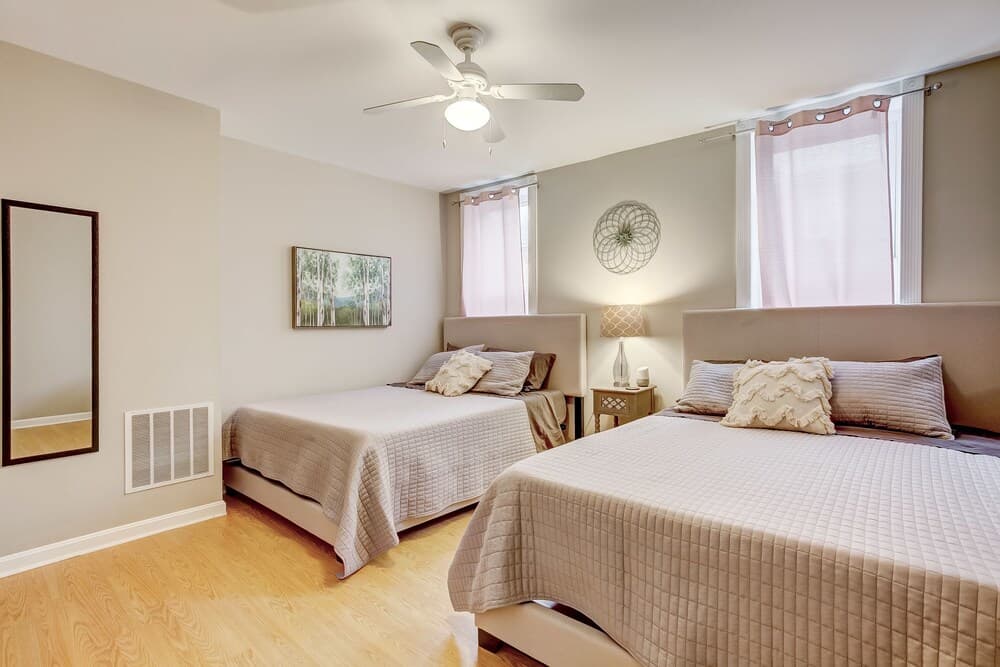 Lovely Home Next to Stadiums With Roofdeck&parking