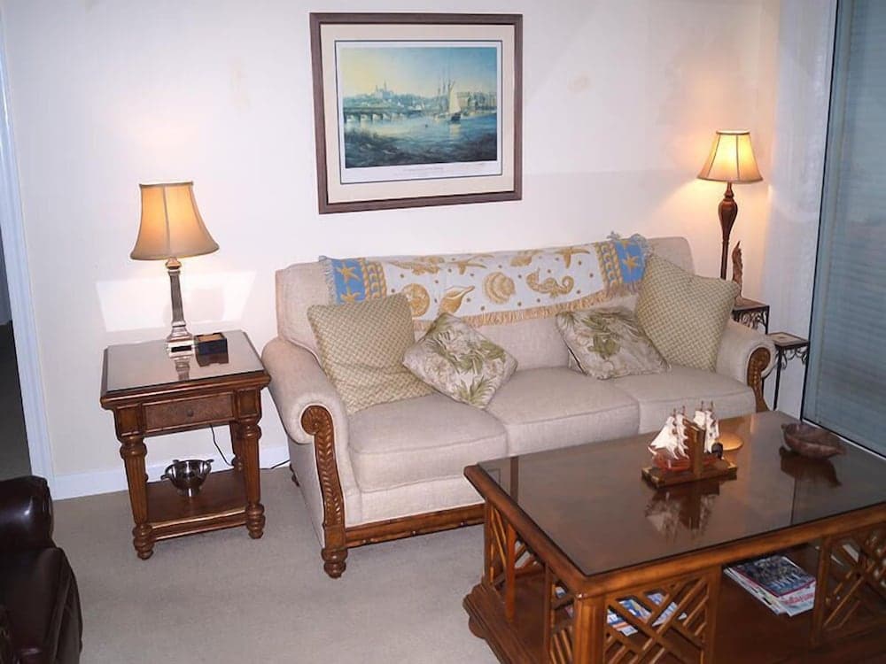 Ocean's Edge 401 3 Bedroom Condo by RedAwning