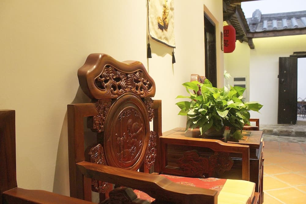 Chaozhou Shifeng Yingbin Inn