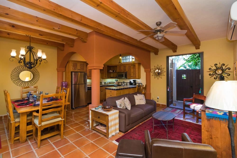 Casa Isla 2BR by Casago