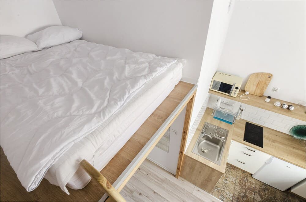 Apartstate on 6 Sierpnia 37