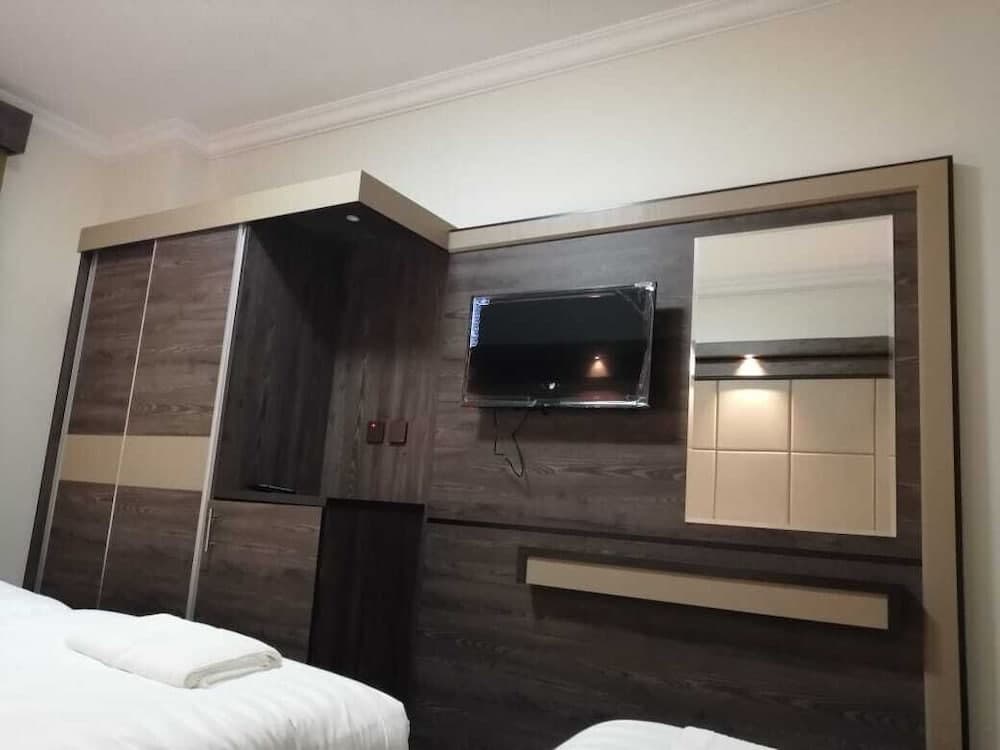 Baraket Al Saada Hotel