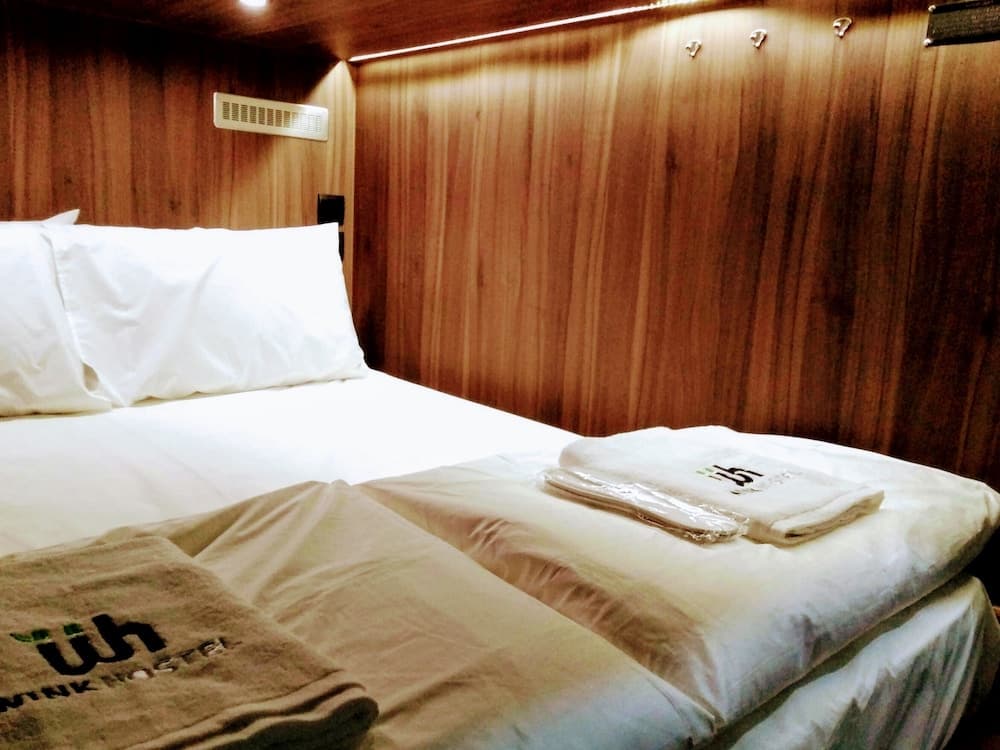 Wink @ McCallum Street - Hostel