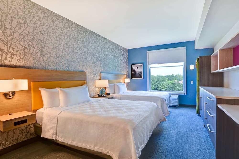 Home2 Suites Naples I-75 Pine Ridge Road, FL