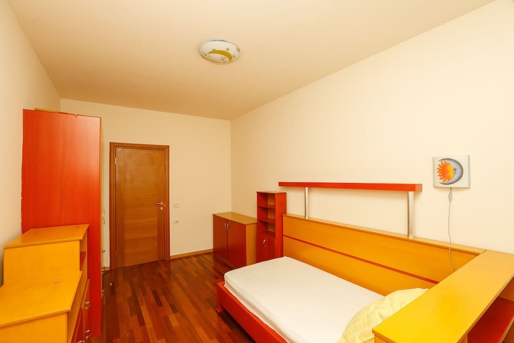 Luxury European Trade Center Apartment