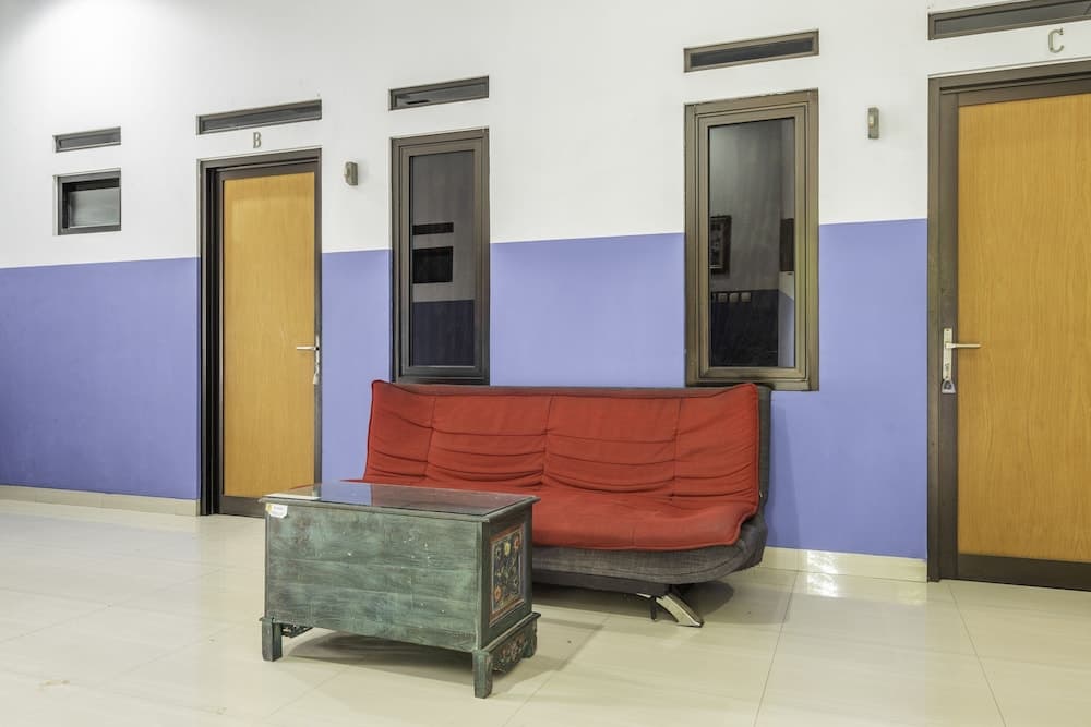 OYO 2260 Zleepy Sasana Budaya