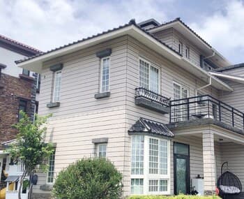 Leisure Pavilion House B&B