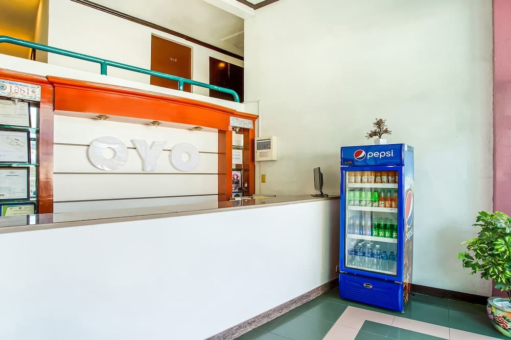 OYO 496 D'abirus Inn