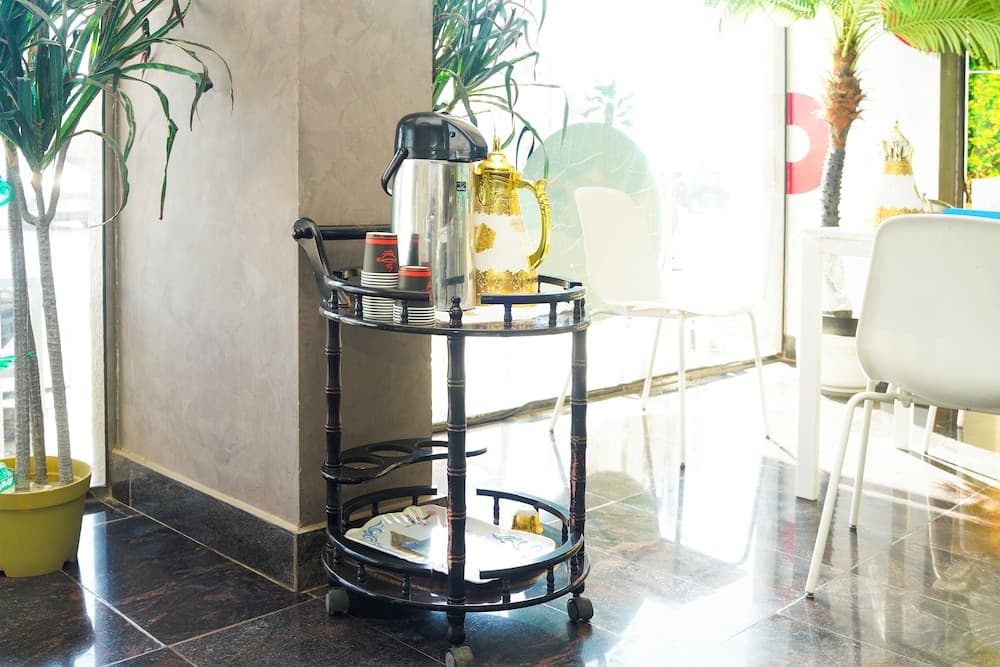 Palette Muscat Al Bayrahaa