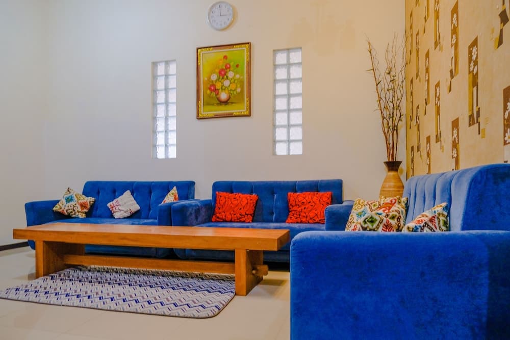 OYO 2376 Tiara Residence Syariah