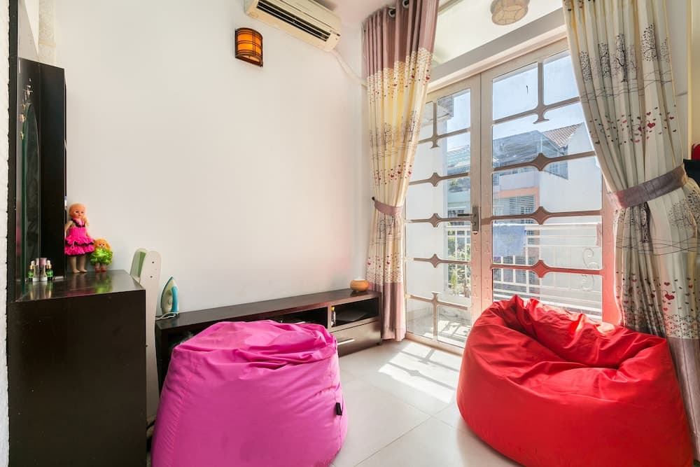 OYO 760 Ceo House Homestay - Hostel