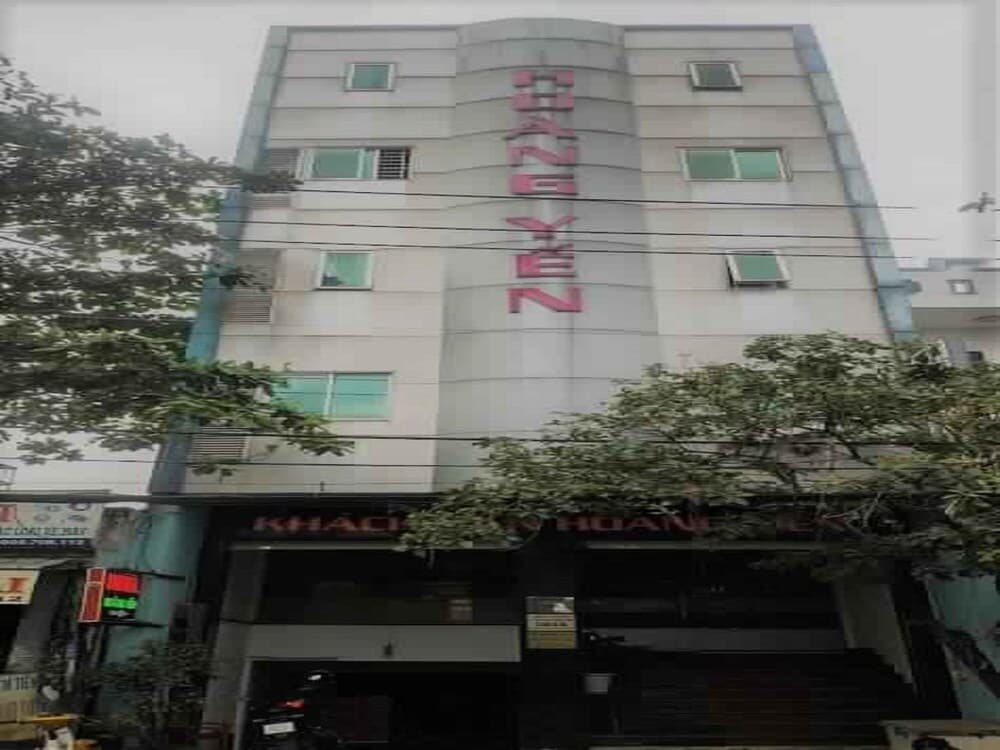 OYO 716 Hoang Yen Hotel