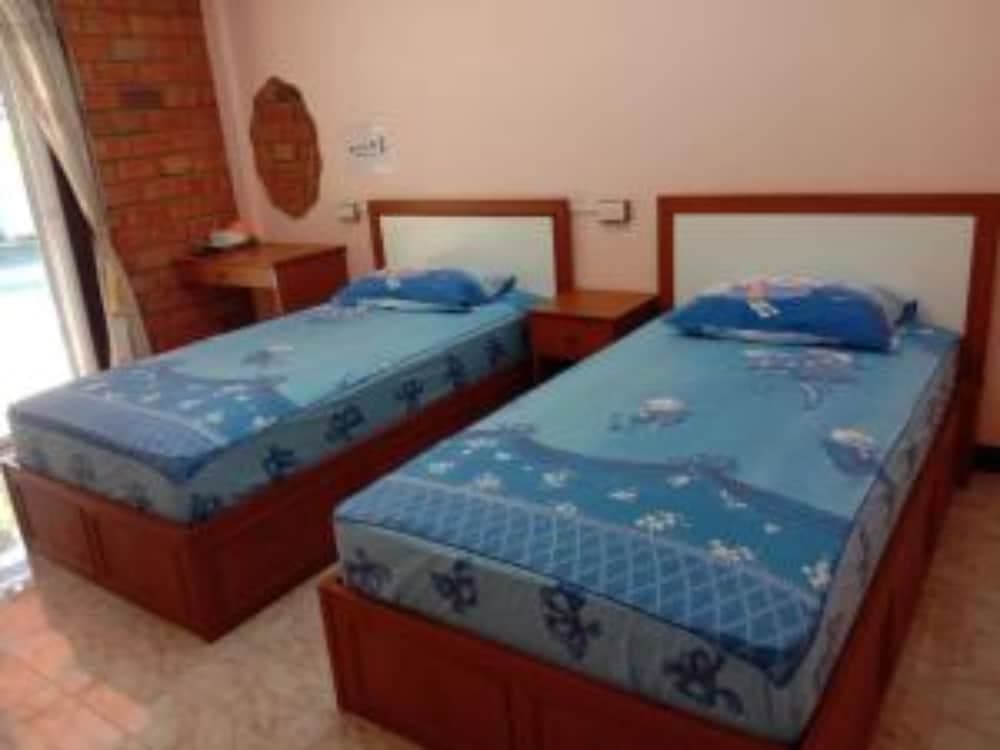 OYO 575 Nong Kho Resort