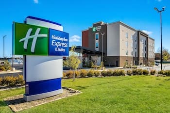 Holiday Inn Express & Suites Tulsa East - Catoosa, an IHG Hotel