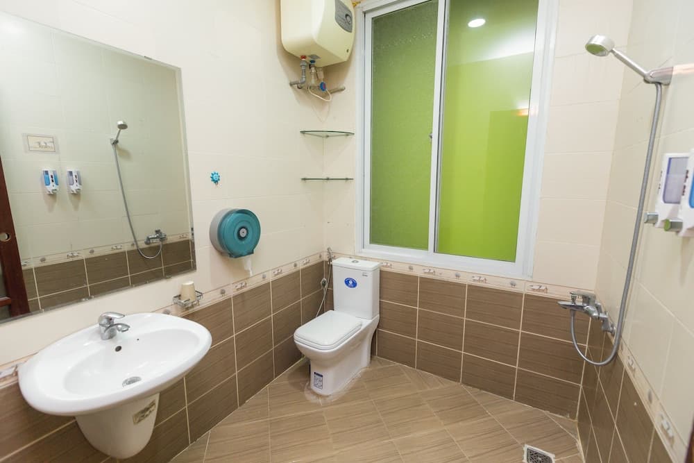 OYO 833 Hoang Gia Motel