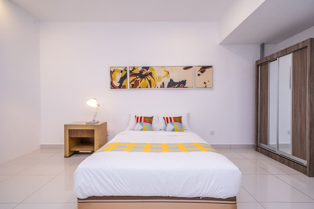 OYO Home 89596 Amazing 2br 3 Towers