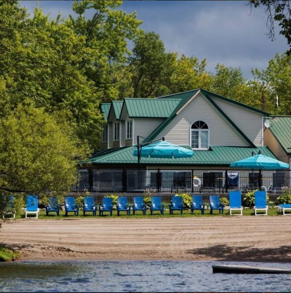 Great Blue Resorts - Woodland Estate