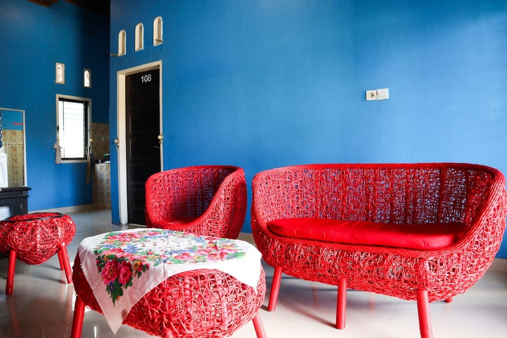 OYO 2202 Delima Guest House Syariah