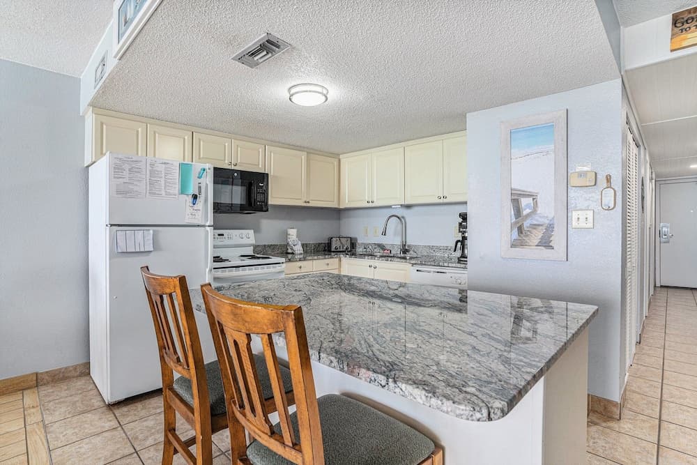 1206 Waters Edge Resort 1 Bedroom Condo by RedAwning