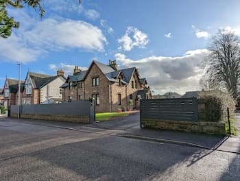 Cambeth Lodge Guesthouse