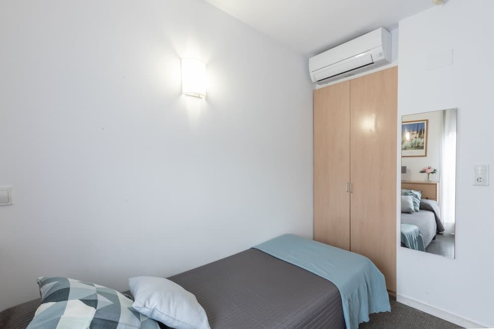 Residencia Universitaria Resa Campus del Mar