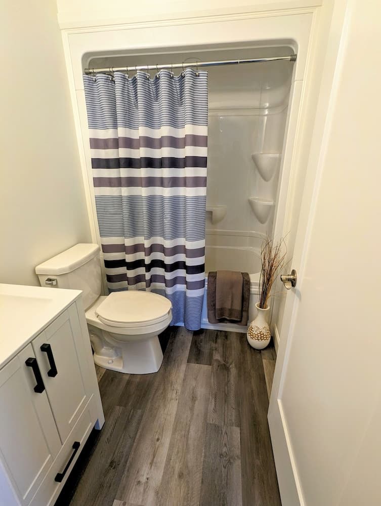 Great Blue Resorts - McCreary's Beach