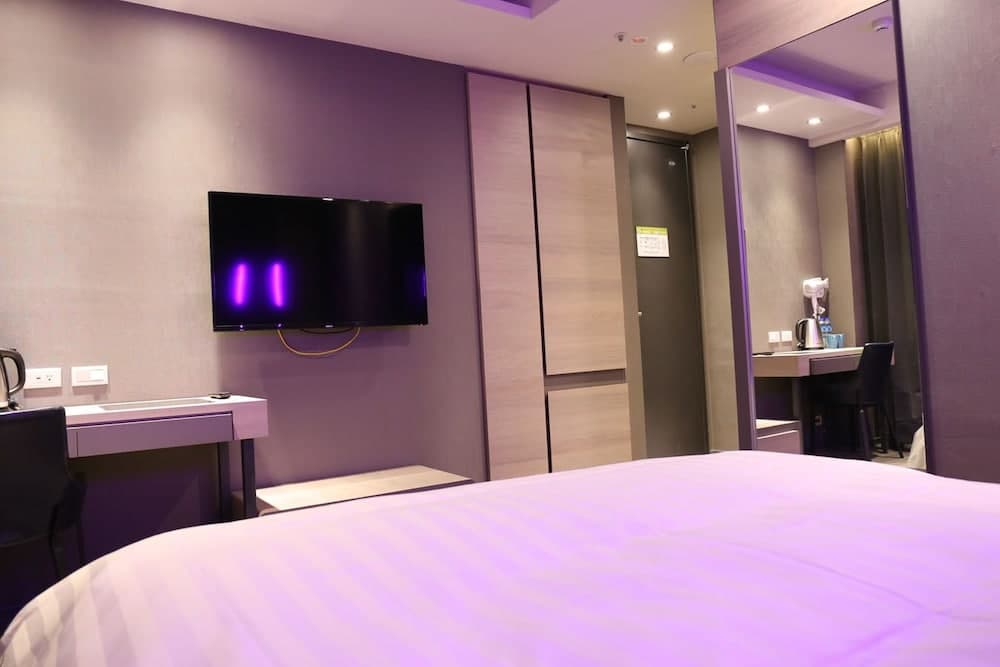 Kiwi Share Hotel - Zhongli Station Branch - Hostel