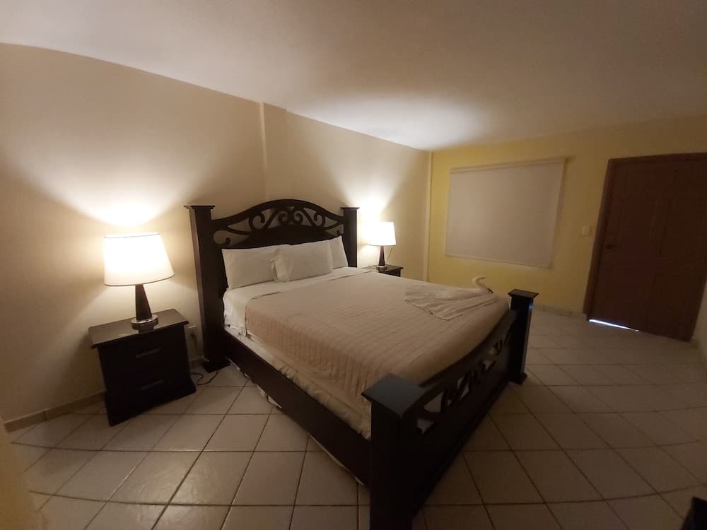 Mados Hotel Guanacaste