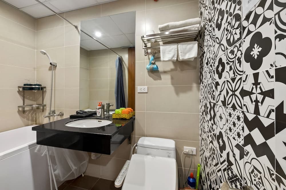 Japanese House In Hanoi