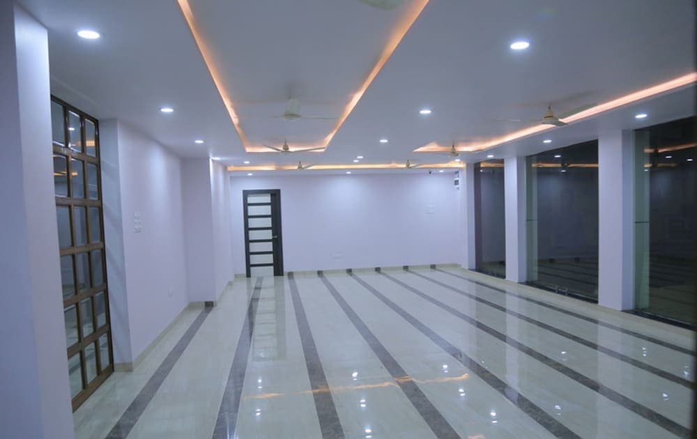 Hotel Saraogi Palace