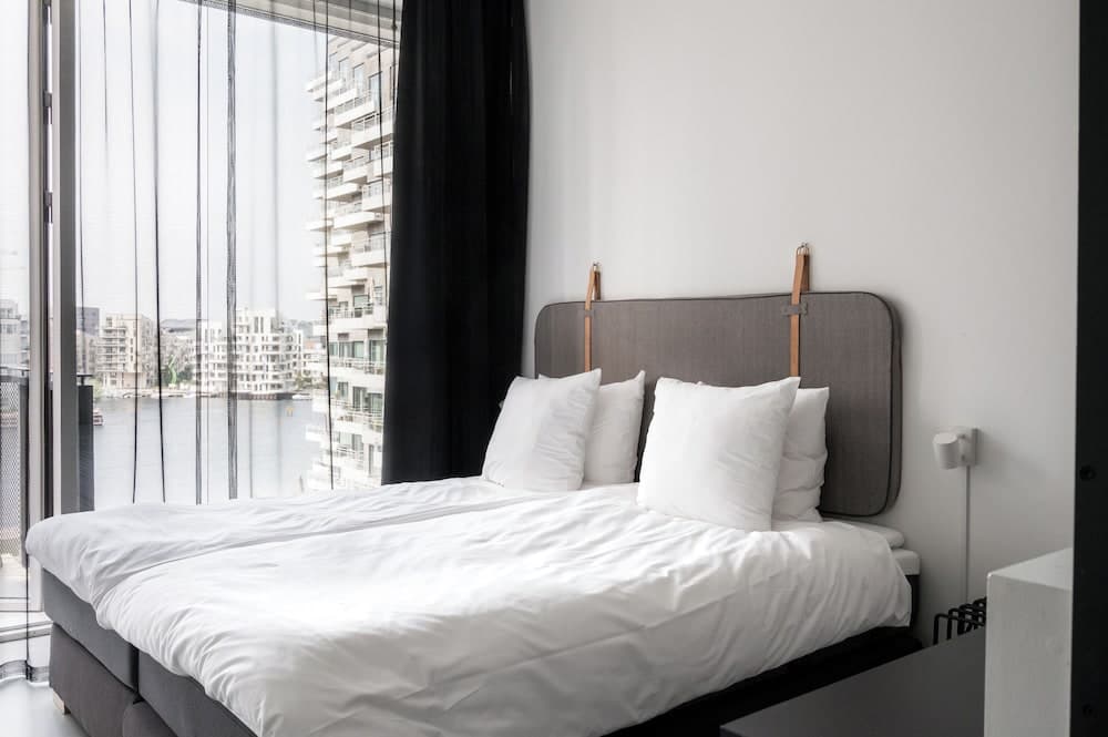 The Pier apartment by Daniel&Jacob’s